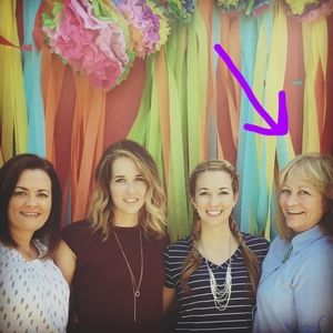 Meet your Posher, Cynthia